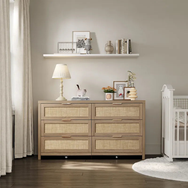 Commode d'angle élégante avec 6 tiroirs en rotin tressé