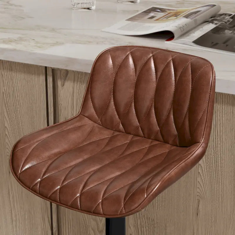 Tabouret de bar pivotant et réglable en similicuir