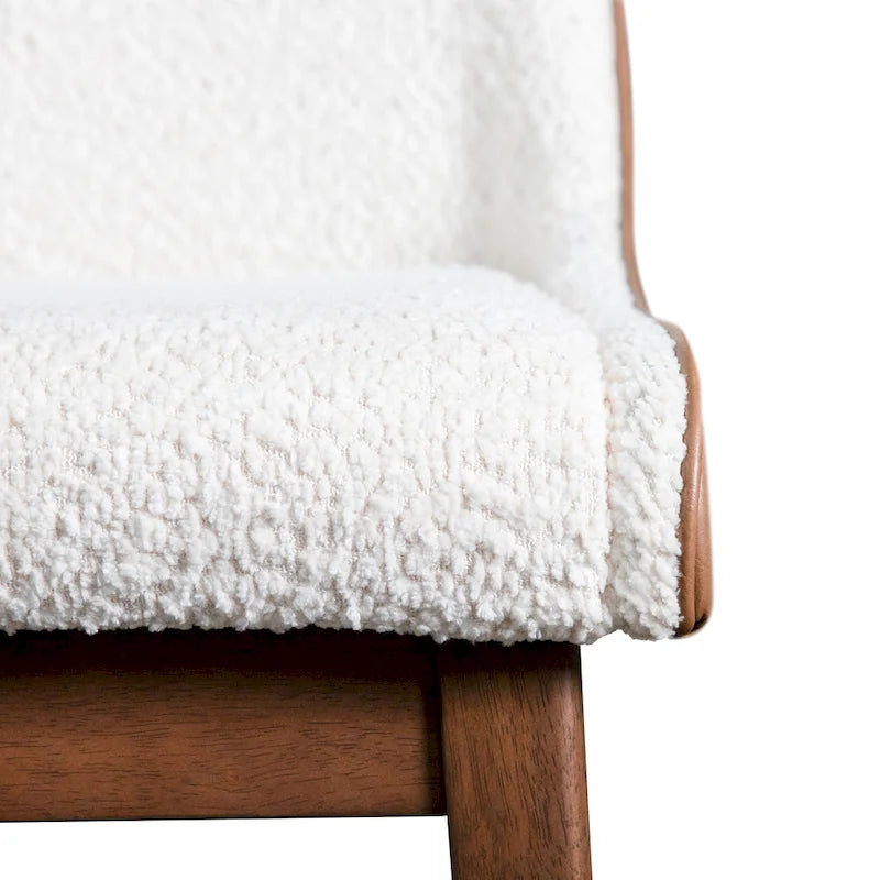 Chaise de salle à manger à dossier haut de style milieu de siècle